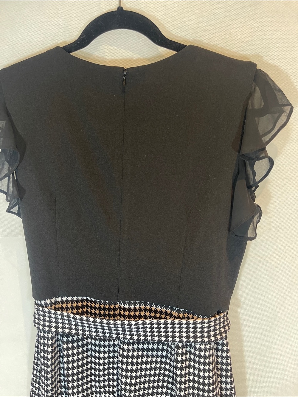 SHELBY & PALMER = Black Top with Black-and-White Houndstooth Midi Dress , Size12 - Picture 9 of 16